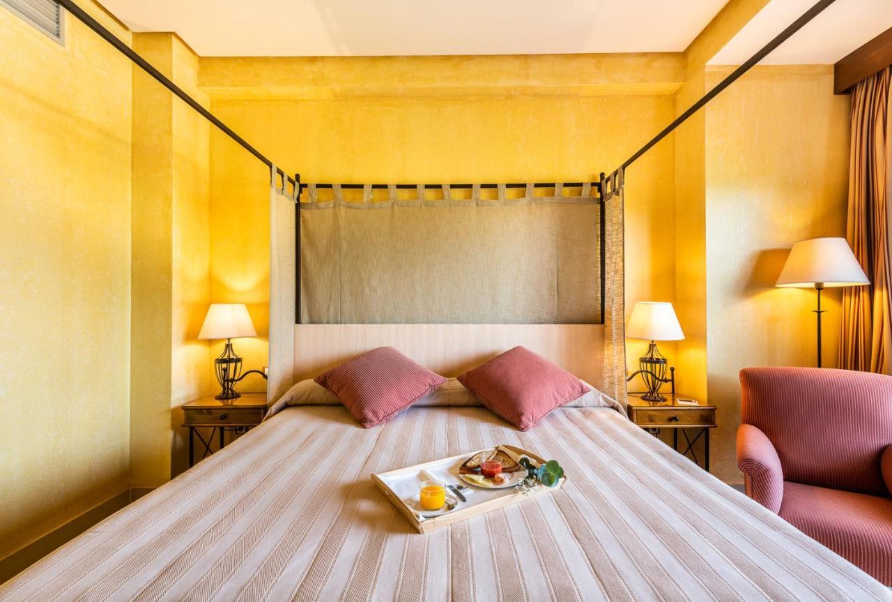 Double or Twin Room,727841695:JPEG